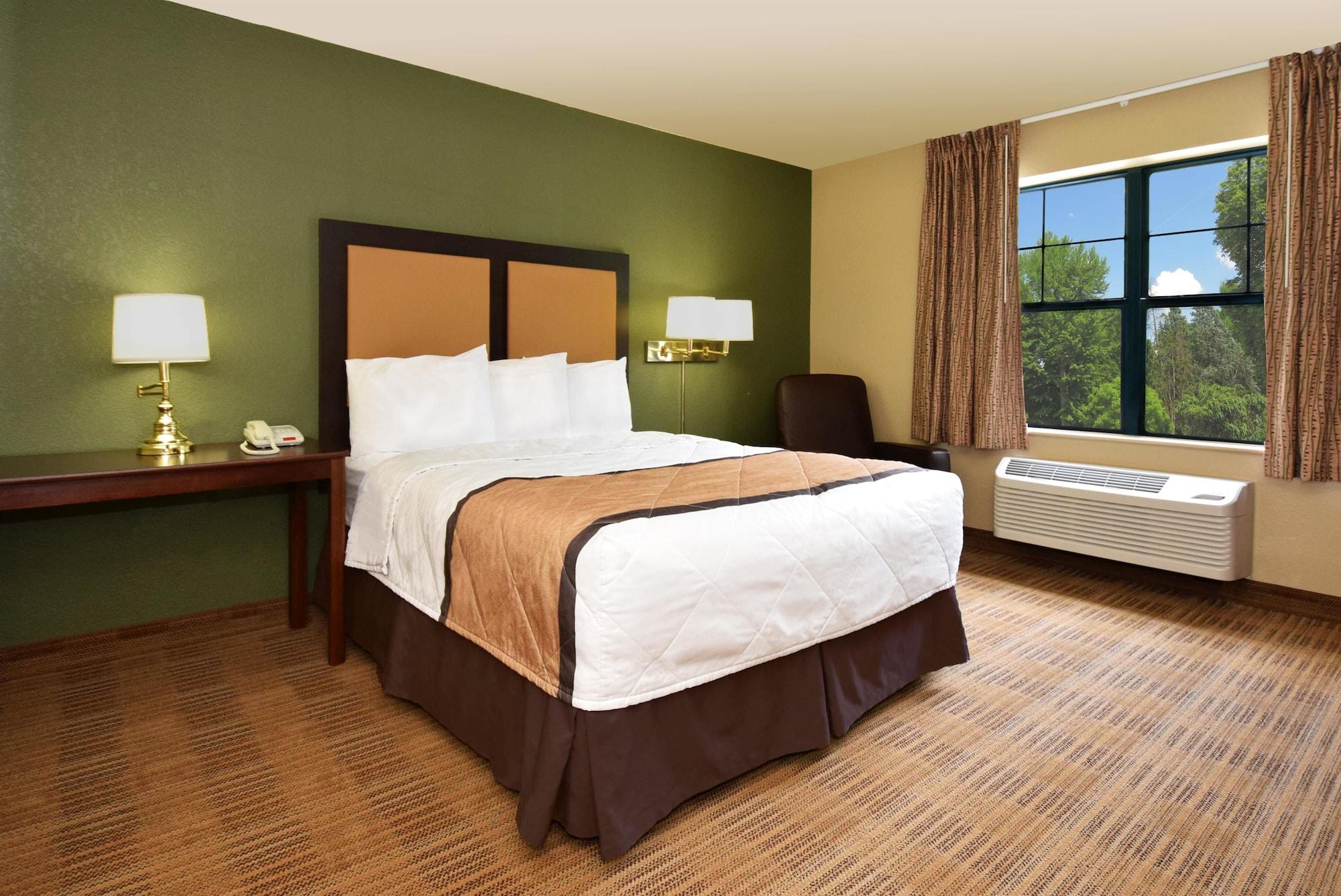 Extended Stay America Suites - Orlando - Lake Mary - 1036 Greenwood Blvd Bagian luar foto