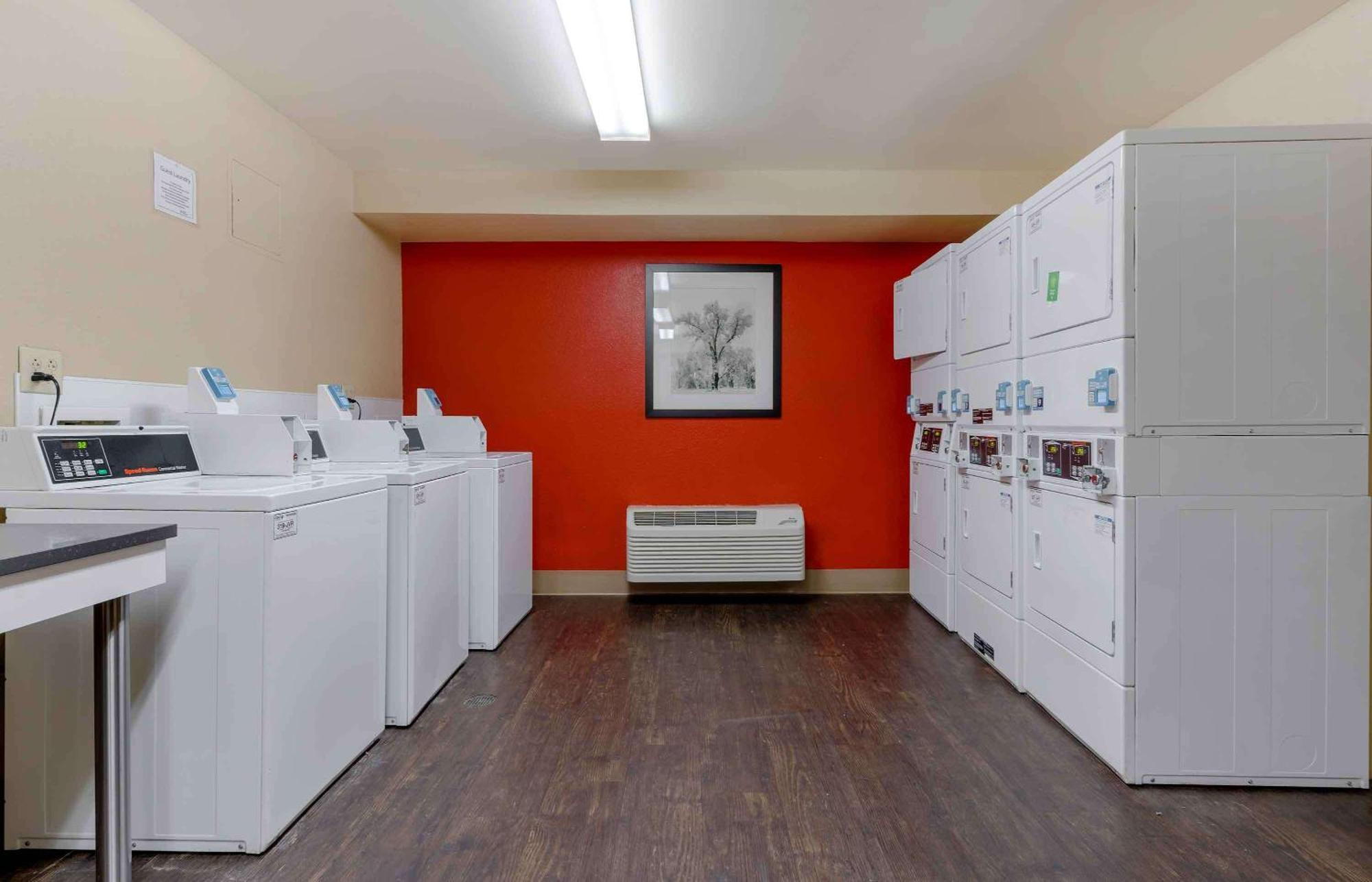 Extended Stay America Suites - Orlando - Lake Mary - 1036 Greenwood Blvd Bagian luar foto