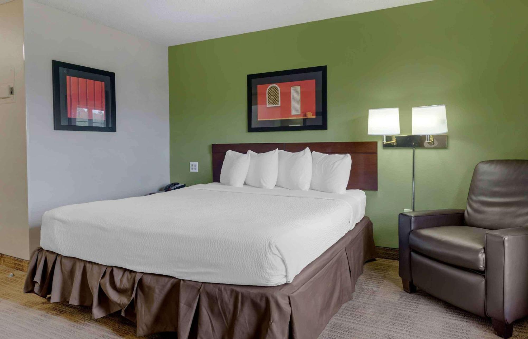 Extended Stay America Suites - Orlando - Lake Mary - 1036 Greenwood Blvd Bagian luar foto