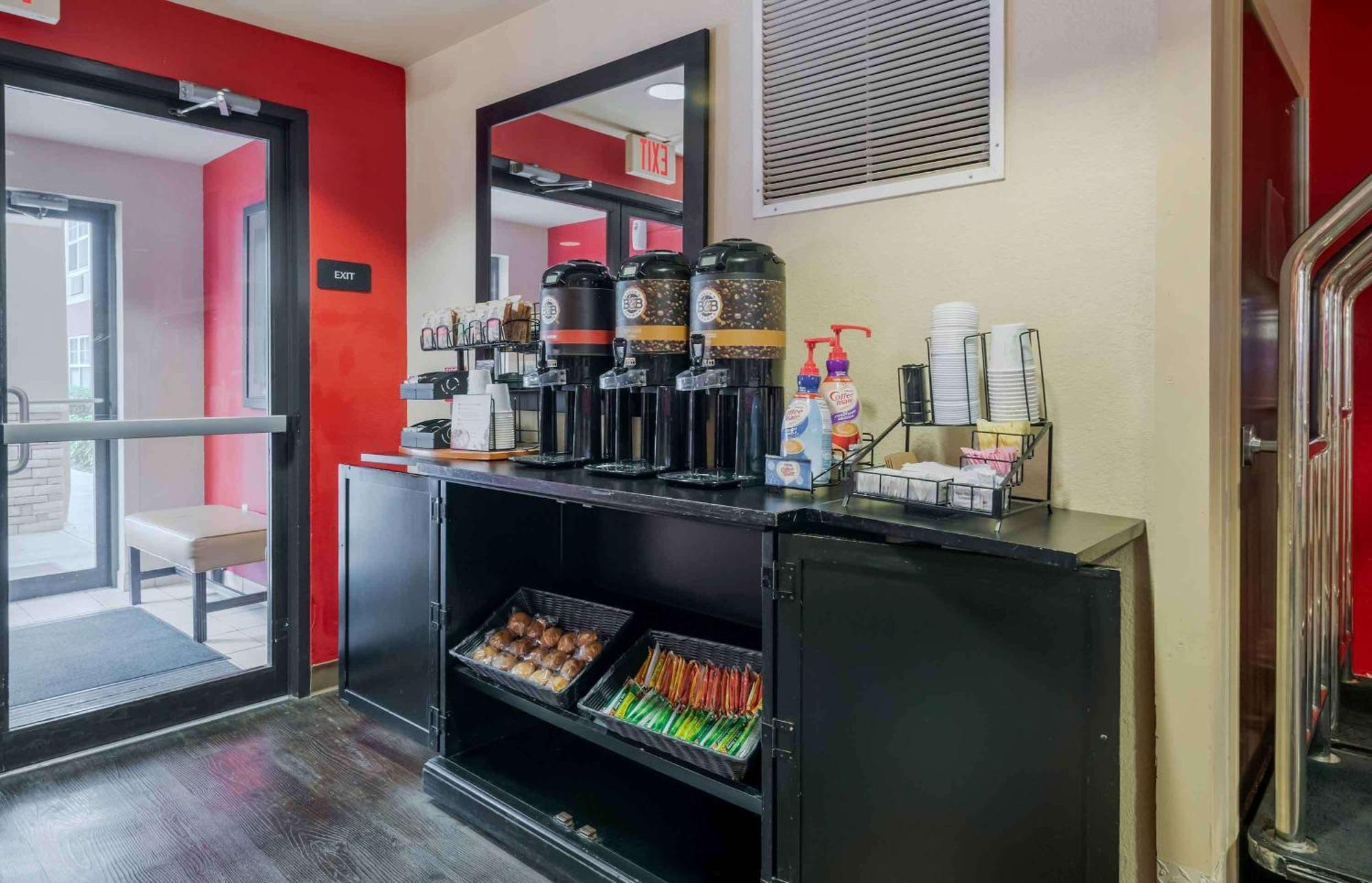 Extended Stay America Suites - Orlando - Lake Mary - 1036 Greenwood Blvd Bagian luar foto