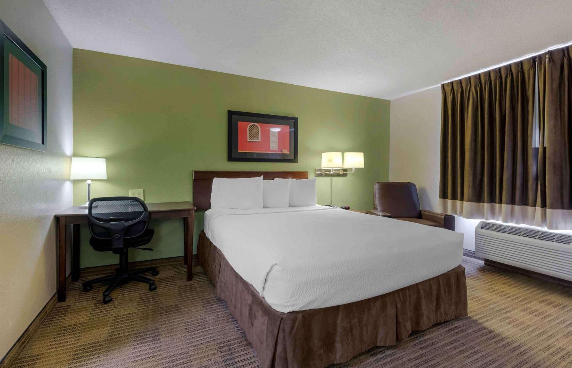 Extended Stay America Suites - Orlando - Lake Mary - 1036 Greenwood Blvd Bagian luar foto